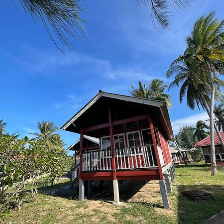 Pcb Beach Resort Kota Bharu Exteriér fotografie