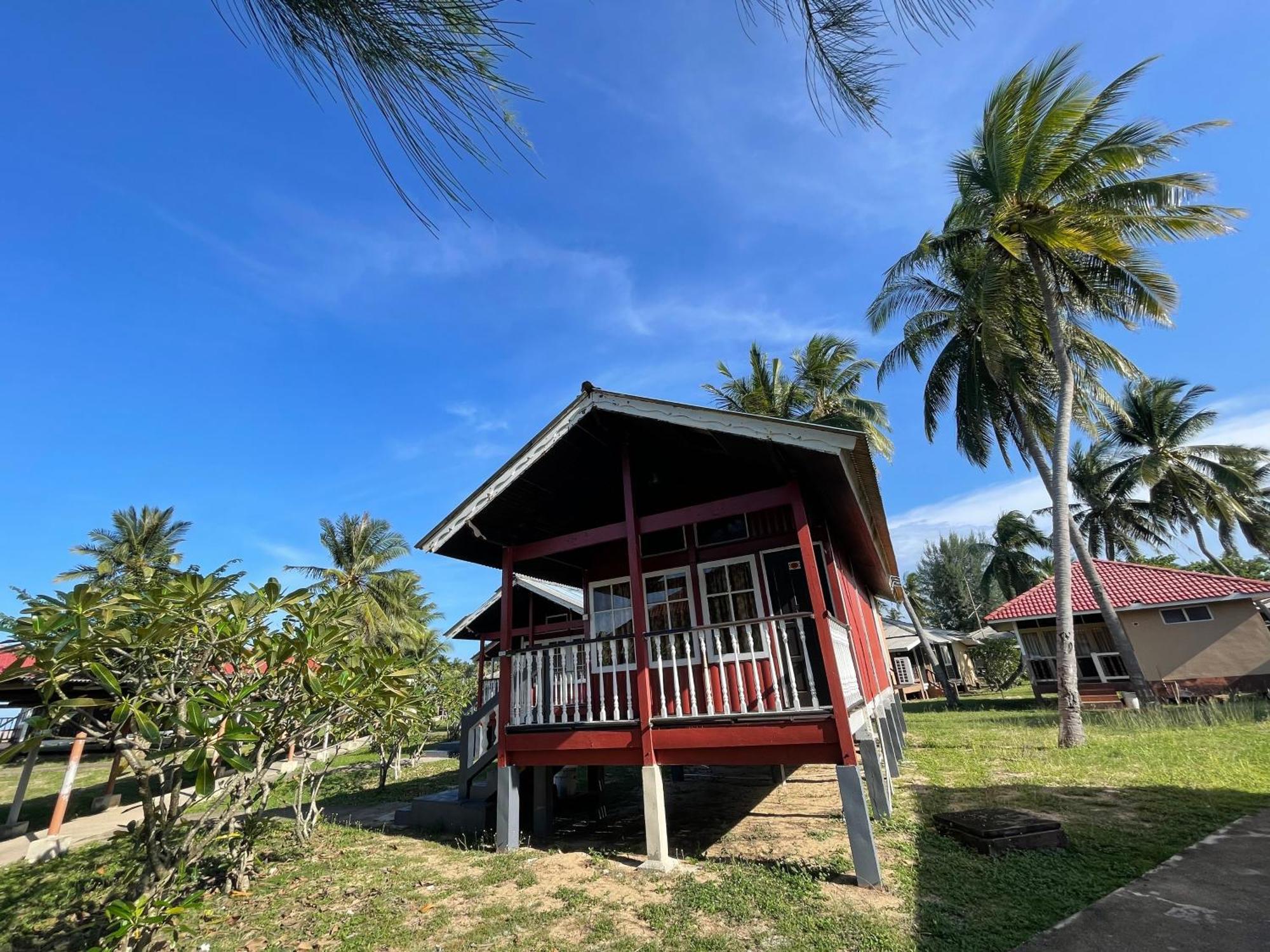 Pcb Beach Resort Kota Bharu Exteriér fotografie